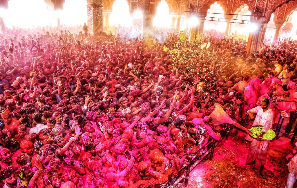 Celebrate Holi in Jaipur with TravelblissDMC Travels